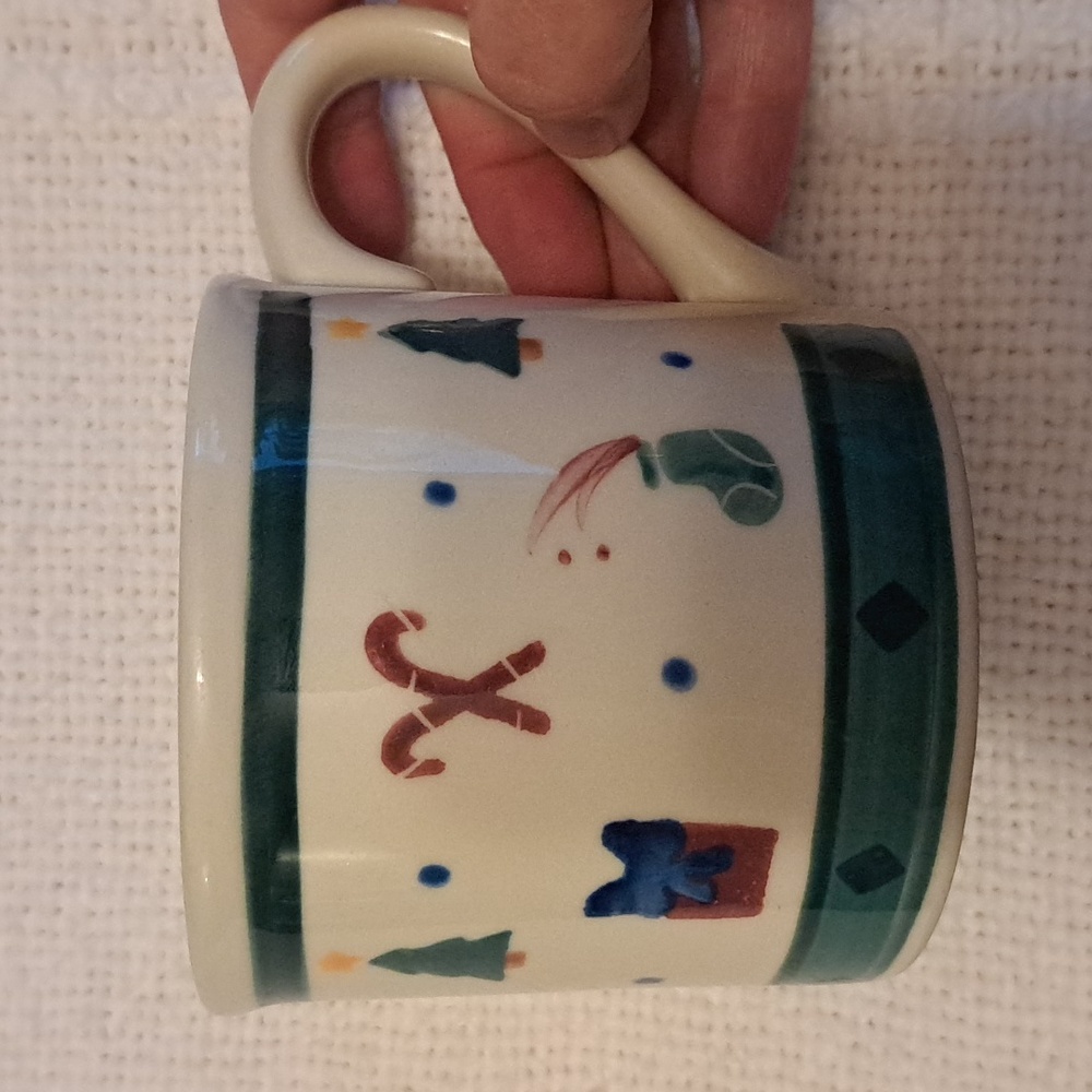 Hartstone Christmas Holiday Stocking Candy Cane Coffee Mug Tea Cup